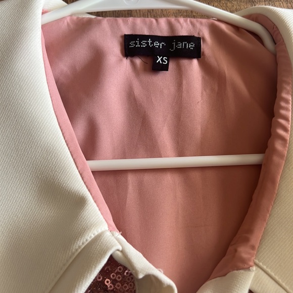 Ladies dress - Picture 2 of 2